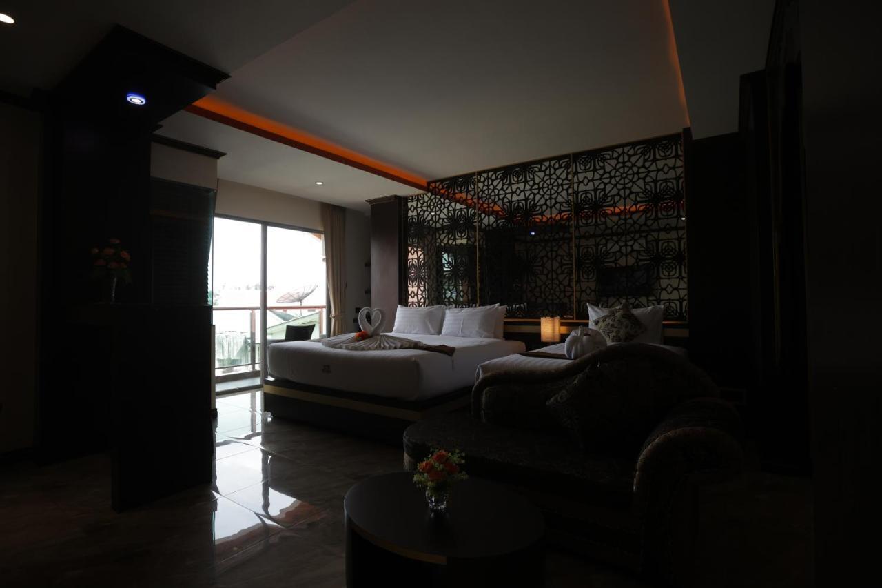 Bab Alhara Hotel Patong Extérieur photo