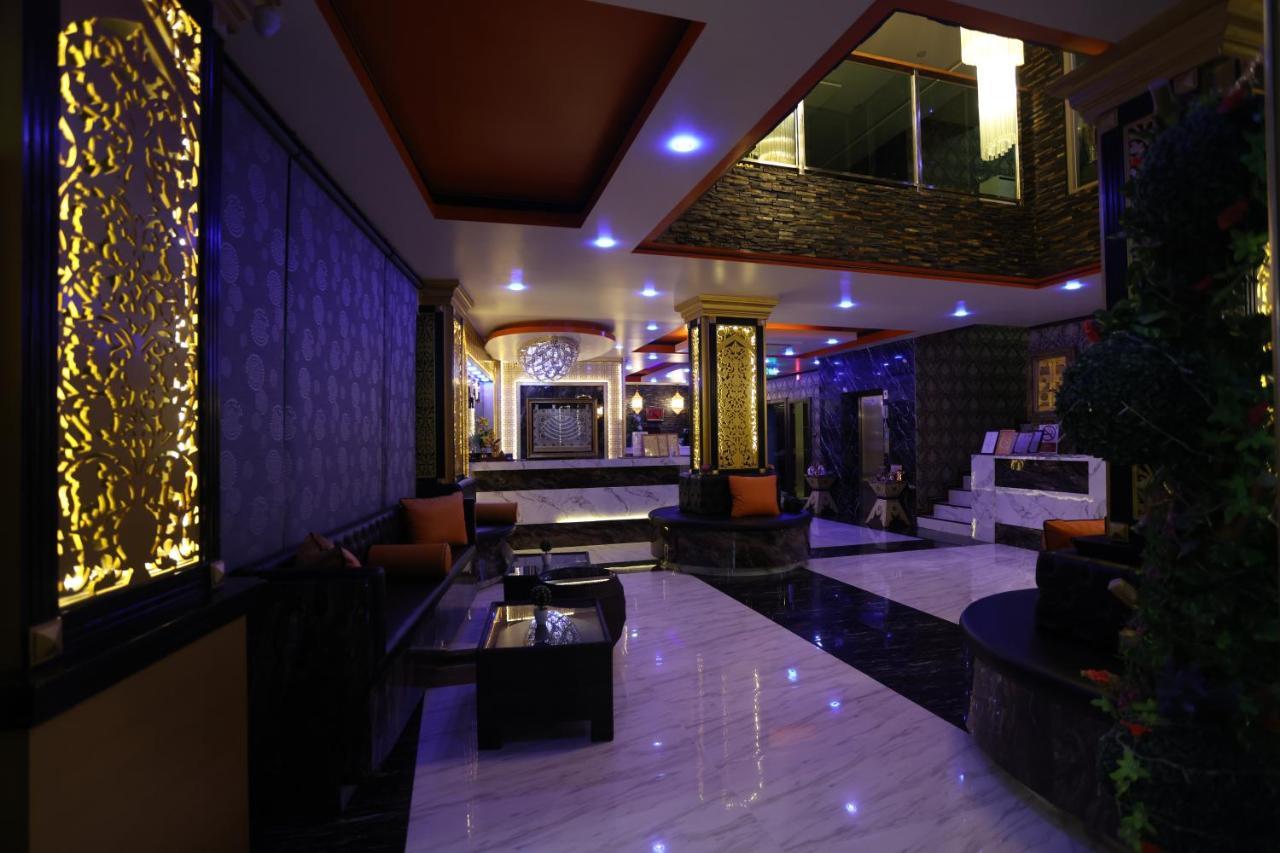 Bab Alhara Hotel Patong Extérieur photo
