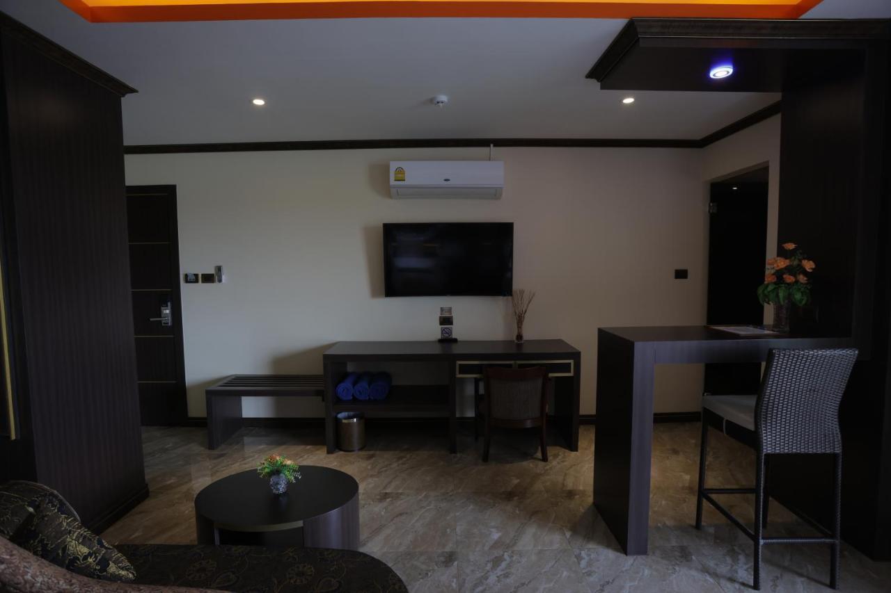 Bab Alhara Hotel Patong Extérieur photo